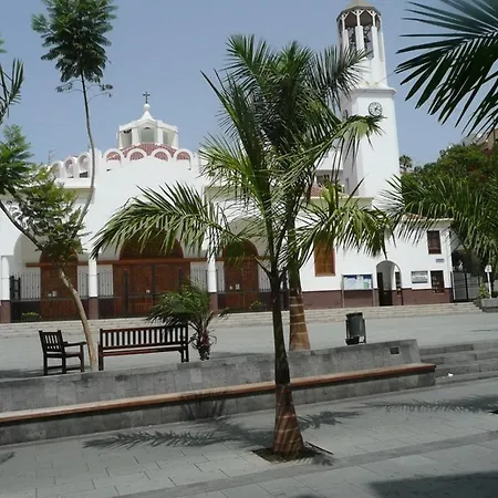Cristianos Centre Apartment