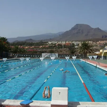 Cristianos Centre Apartment *