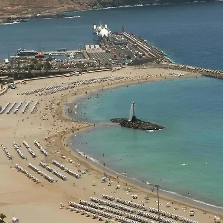Cristianos Centre * Los Cristianos (Tenerife)